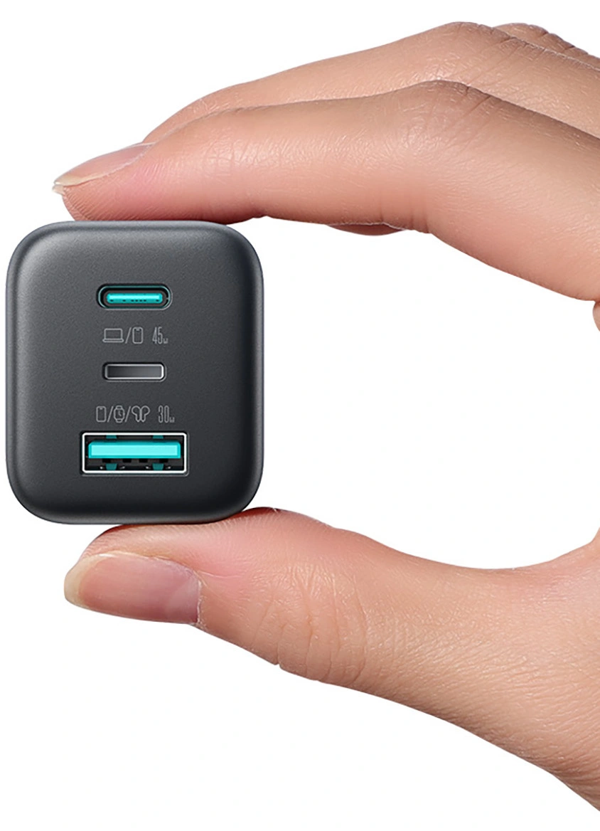 Punjač za mrežu Joyroom JR-TO1, 45W, 3A, 1 x Lightning - 1 x USB-A - 1 x USB-C, Crna