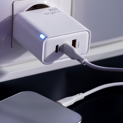 Punjač za mrežu MaXlife MXTC-09-65ACC, 65W, 3.25A, 1 x USB-A - 2 x USB-C, Beli