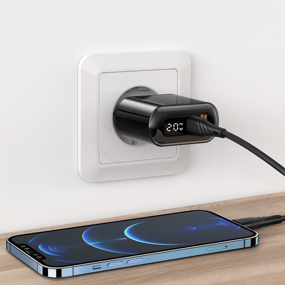 Mrežni punjač McDodo CH-7170 Chocolate Display, 20W, 3A, 1 x USB-A - 1 x USB-C, Crni
