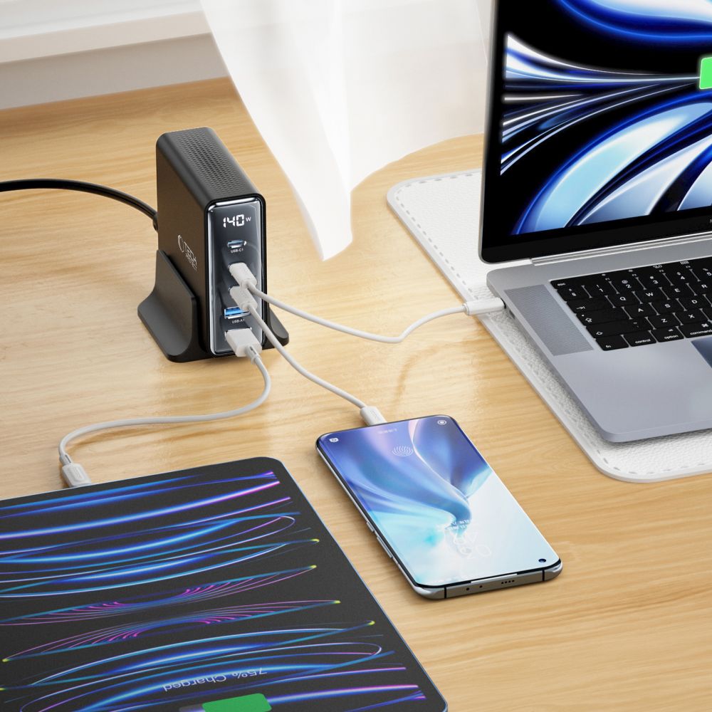 Punjač Stanica Tech-Protect DC140W, 140W, 3A, 2 x USB-A - 3 x USB-C, Crna
