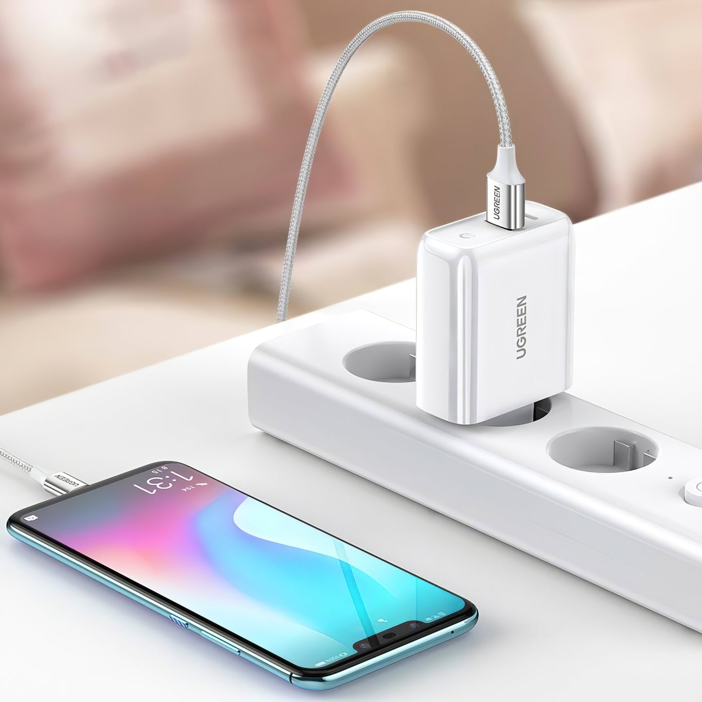 Punjač za mrežu UGREEN CD170, 36W, 3A, 1 x USB-A - 1 x USB-C, Bijeli