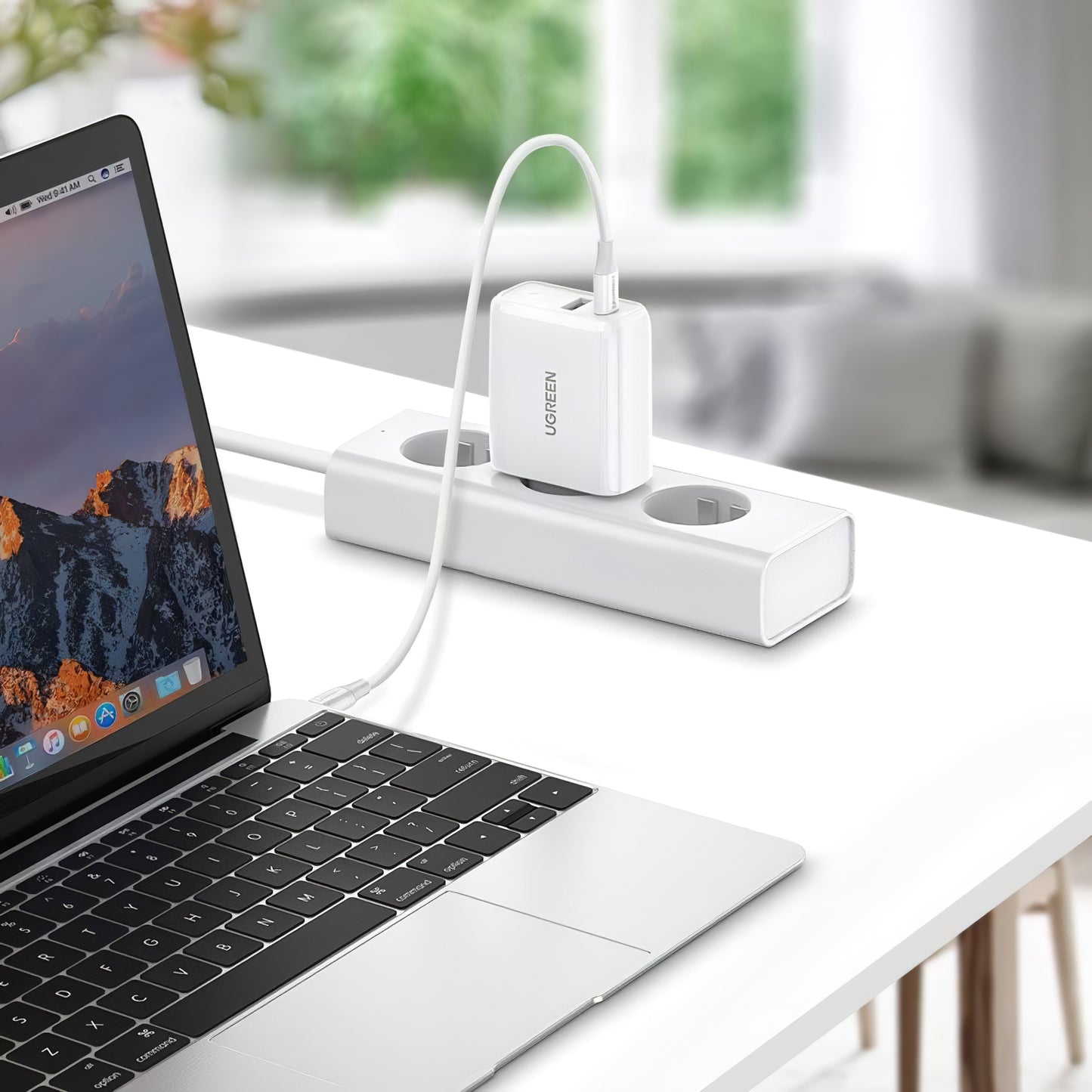 Punjač za mrežu UGREEN CD170, 36W, 3A, 1 x USB-A - 1 x USB-C, Bijeli