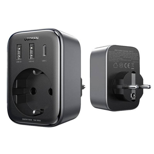 Mrežni punjač UGREEN CD314, 30W, 3A, 2 x USB-A - 1 x USB-C - 1 x Schuko, Crni