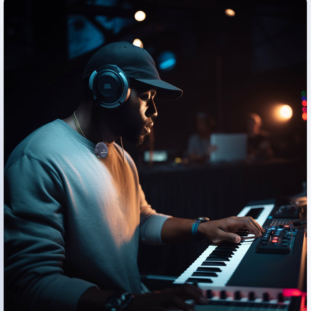 Lavaliera Techsuit LW5, USB-C, Set 2 komada, Crna