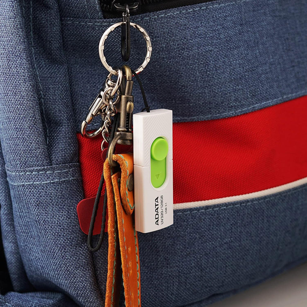 Eksterna memorija USB-A 3.1 Adata UV320, 32 GB AUV320-32G-RBKBL