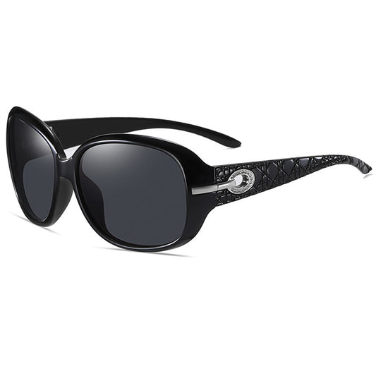 Naočare za sunce za dame Techsuit 2012, polarizovane, UV zaštita, crno-sive
