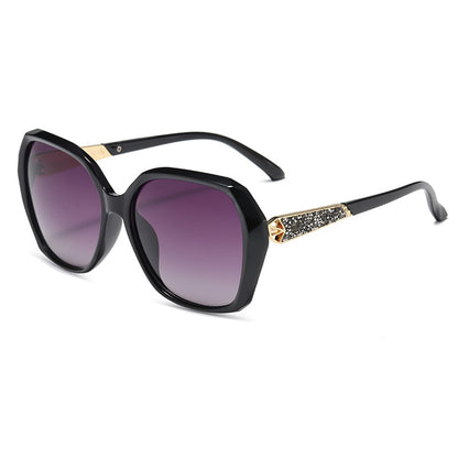 Naočare za sunce za dame Techsuit 5599, polarizovane, UV zaštita, crno-sive