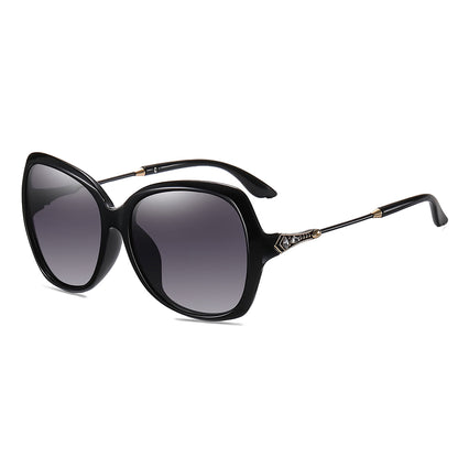 Naočare za sunce za dame Techsuit 8881, polarizovane, UV zaštita, crno sive