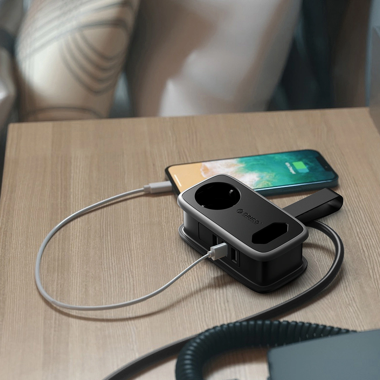 Produžni kabl Orico APP, 1 x Schuko - 1 x Utičnica - 2 x USB-A - 1 x USB-C, Crno Sivo