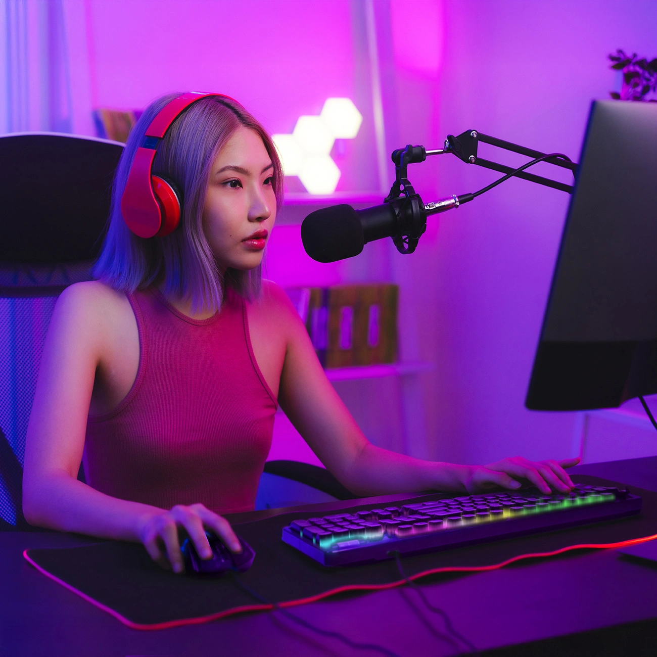 Gejmerska tastatura sa kablom USB WZK WKG-200, RGB, 1.5m, Crna